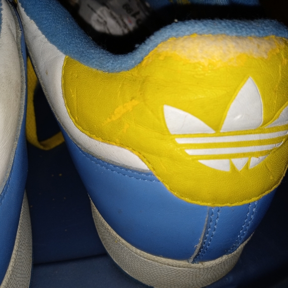 adidas - Picture 2 of 7